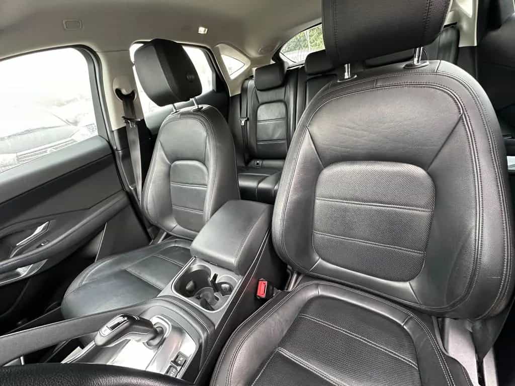 Jaguar E-Pace S AWD *Voll LED+Leder+Navi+Kamera* 02/2020-photo-8