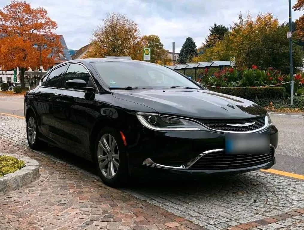 Chrysler 200 06/2019-photo-0