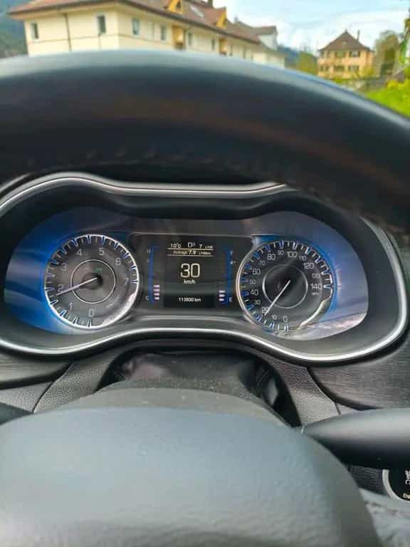 Chrysler 200 06/2019-photo-11