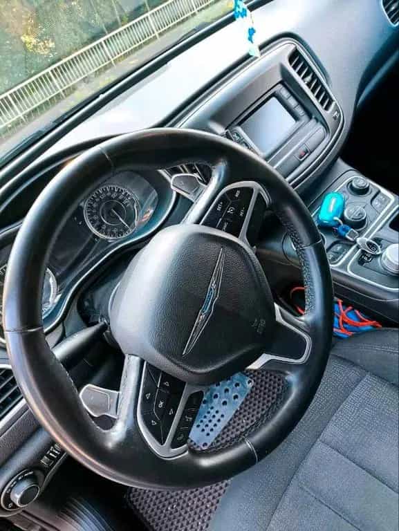 Chrysler 200 06/2019-photo-8