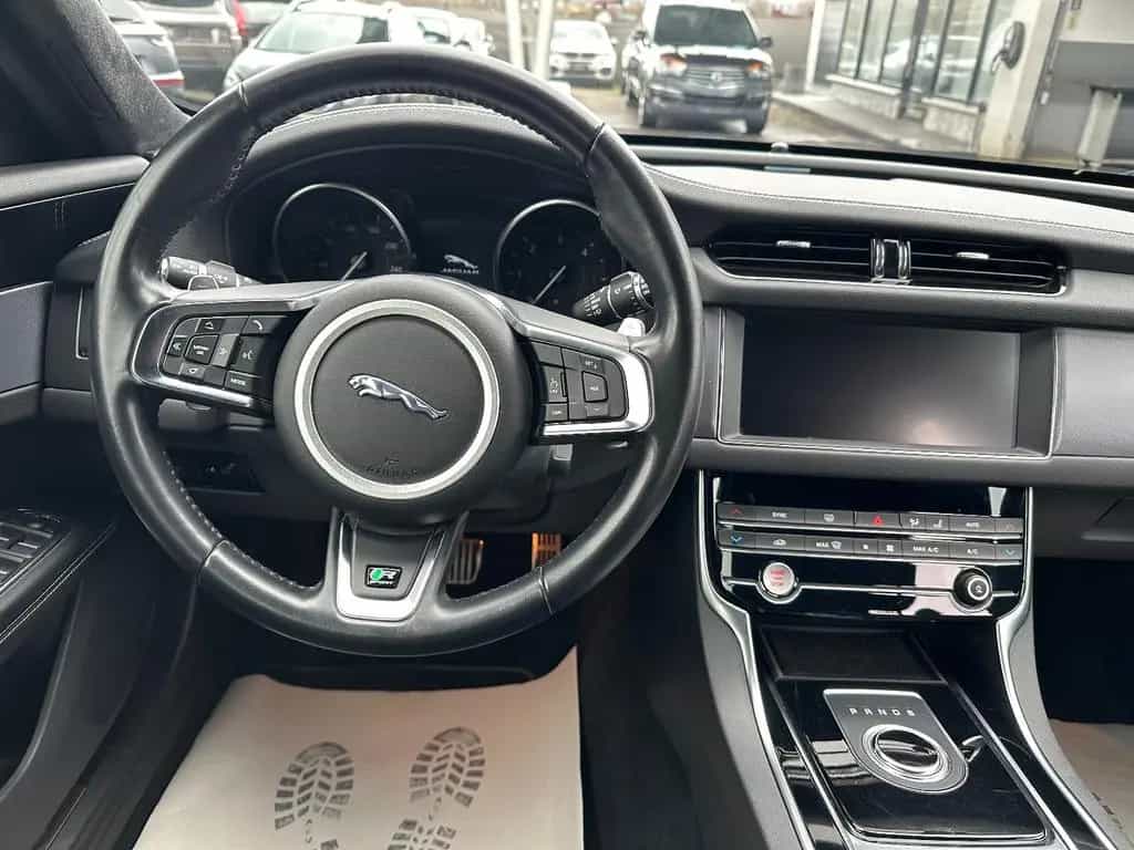 Jaguar XF Sportbrake R-Sport LED+Automatik+Navi+Kamera 05/2019-photo-15