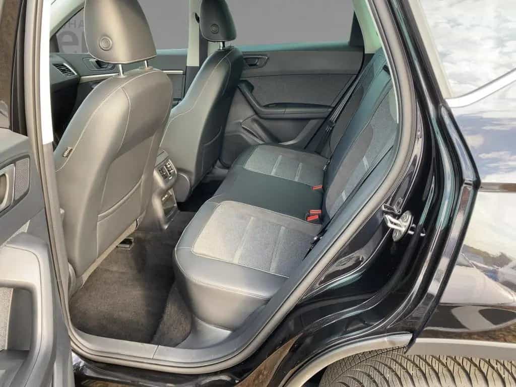 Seat Ateca Xperience DSG*LED*Navi*Kamera*Allwetter*SH 07/2025-photo-4