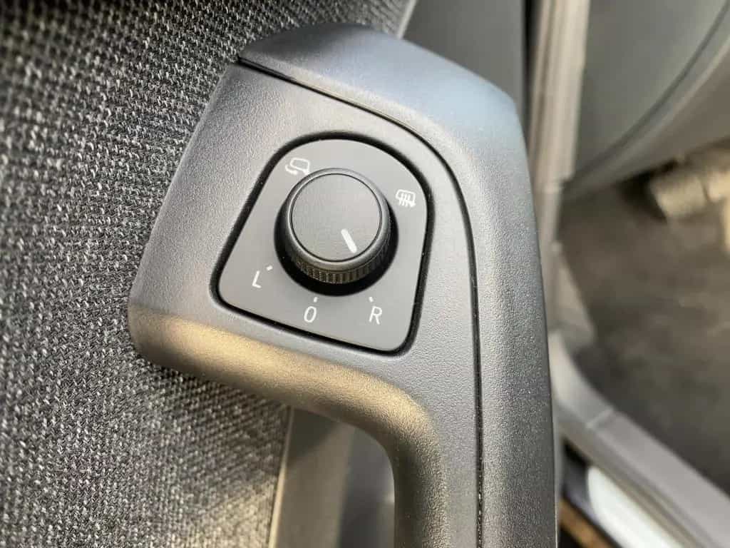 Seat Ateca Xperience DSG*LED*Navi*Kamera*Allwetter*SH 07/2025-photo-8