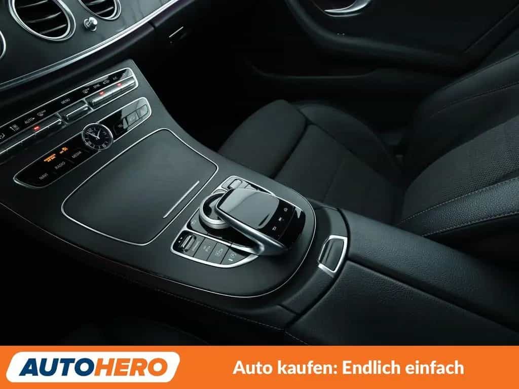 Mercedes-Benz E-Class 200 T Avantgarde Aut.*LED*NAVI*TEMPO*CAM*PDC* 05/2020-photo-23