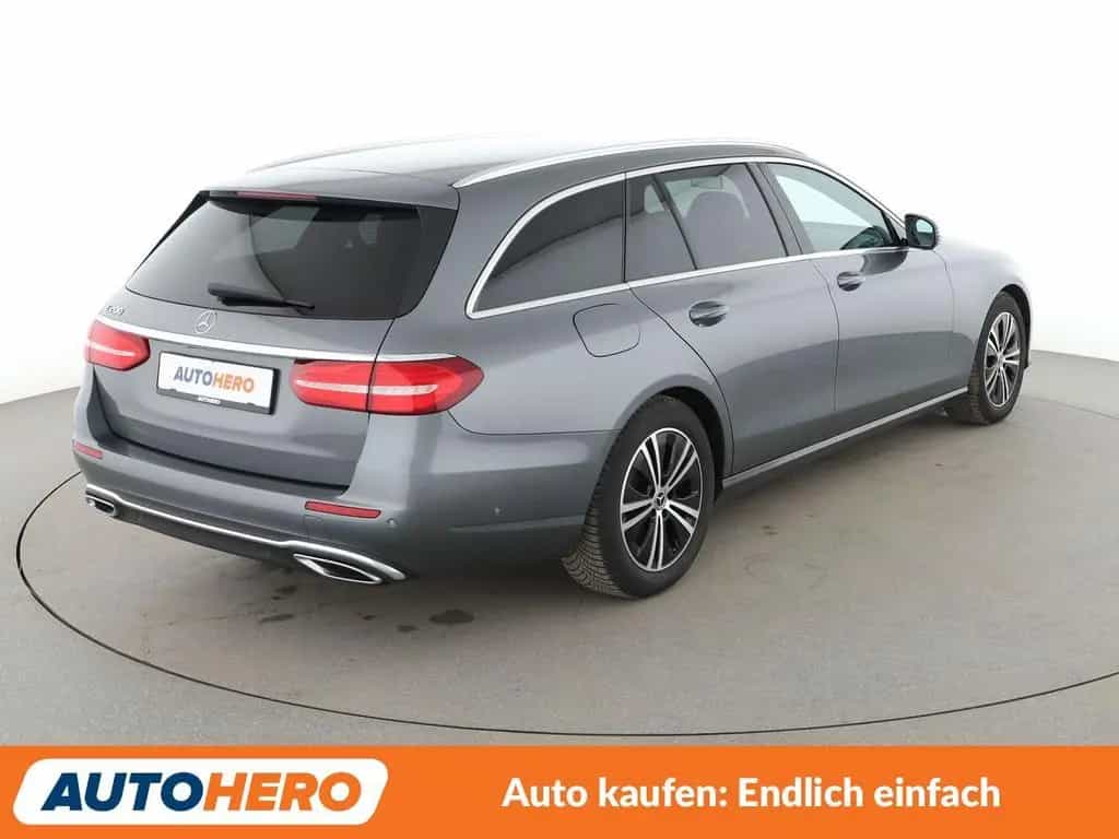 Mercedes-Benz E-Class 200 T Avantgarde Aut.*LED*NAVI*TEMPO*CAM*PDC* 05/2020-photo-5