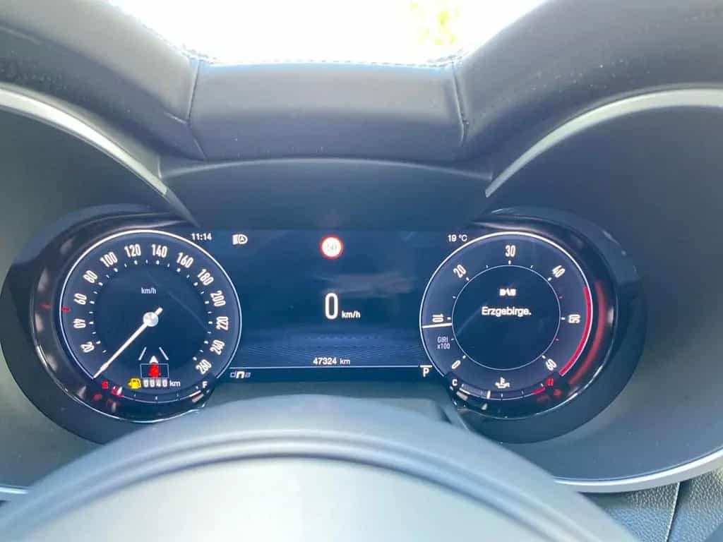 Alfa Romeo Stelvio VELOCE 2.2 Q4 LED+NAVI+KLIMA+KAMERA+ACC 06/2024-photo-15