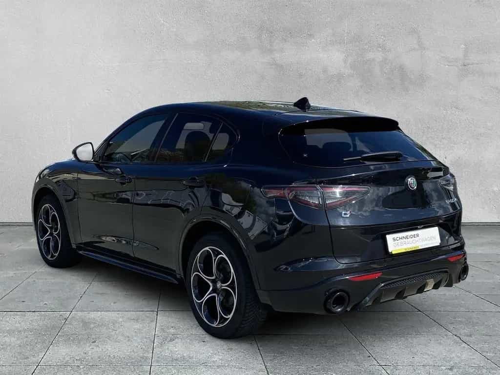 Alfa Romeo Stelvio VELOCE 2.2 Q4 LED+NAVI+KLIMA+KAMERA+ACC 06/2024-photo-2