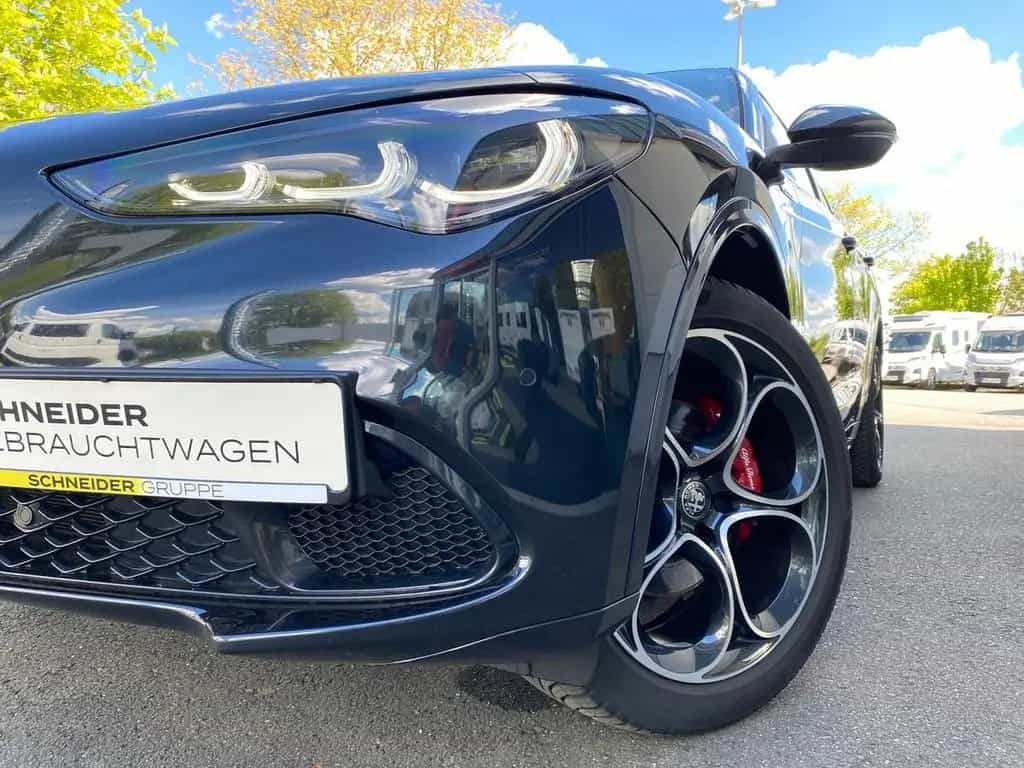 Alfa Romeo Stelvio VELOCE 2.2 Q4 LED+NAVI+KLIMA+KAMERA+ACC 06/2024-photo-23