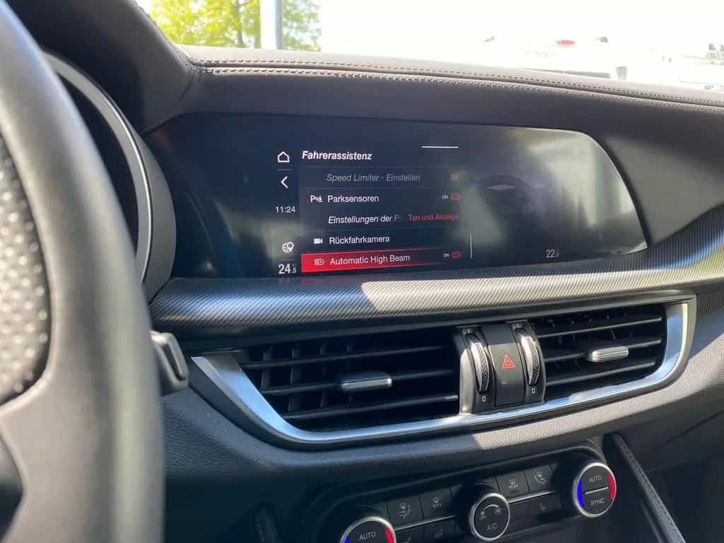 Alfa Romeo Stelvio VELOCE 2.2 Q4 LED+NAVI+KLIMA+KAMERA+ACC 06/2024-photo-38