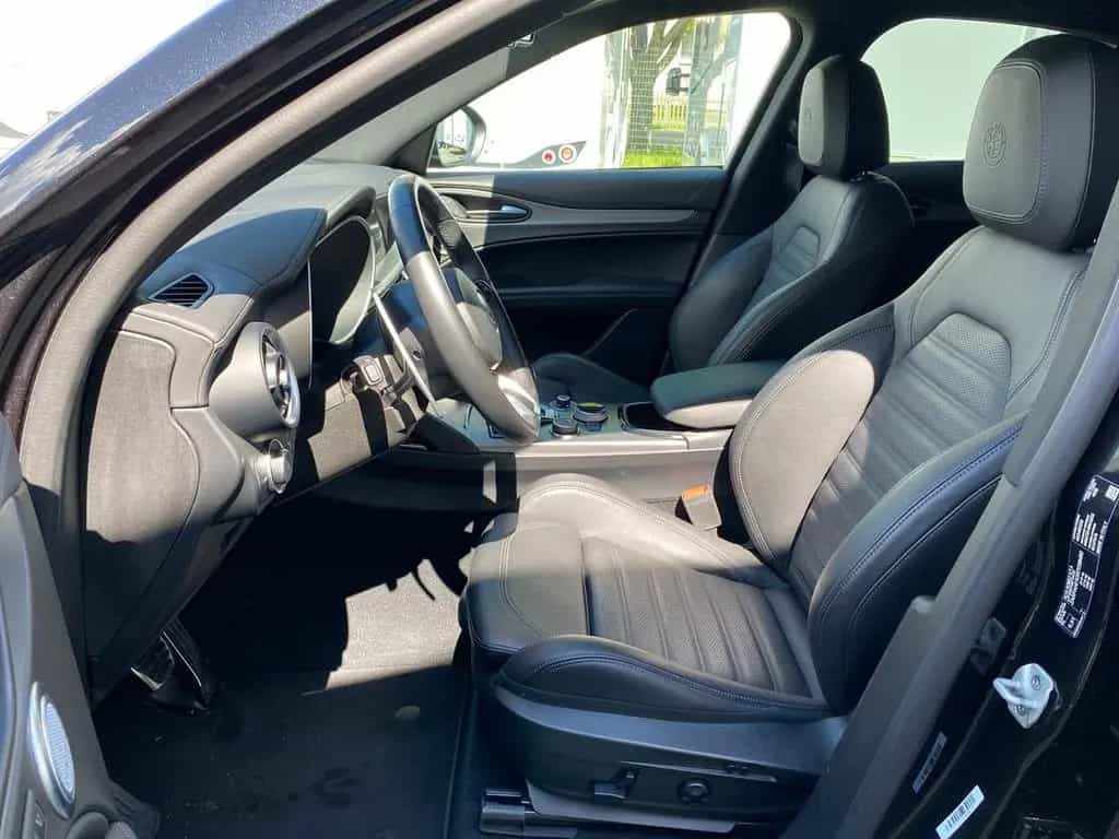 Alfa Romeo Stelvio VELOCE 2.2 Q4 LED+NAVI+KLIMA+KAMERA+ACC 06/2024-photo-8