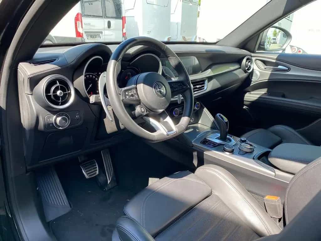 Alfa Romeo Stelvio VELOCE 2.2 Q4 LED+NAVI+KLIMA+KAMERA+ACC 06/2024-photo-9