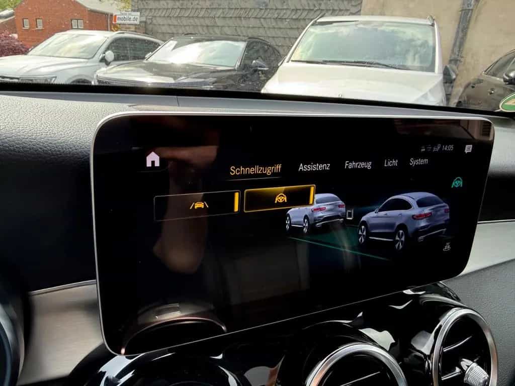 Mercedes-Benz GLC-Class 300 4Matic Coupe*2J-MB.Garantie*AMG*DIGITAL* 10/2019-photo-21