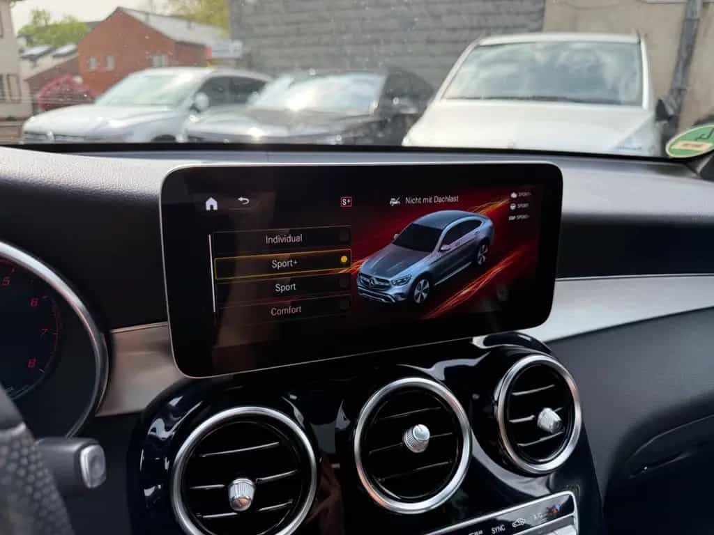 Mercedes-Benz GLC-Class 300 4Matic Coupe*2J-MB.Garantie*AMG*DIGITAL* 10/2019-photo-23