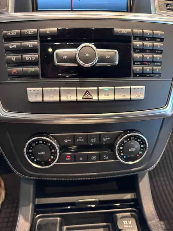 Mercedes-Benz ML 63 AMG ML63 AMG Soft Massage S-Heft Sthzg 3.Hand Export 03/2013-photo-30