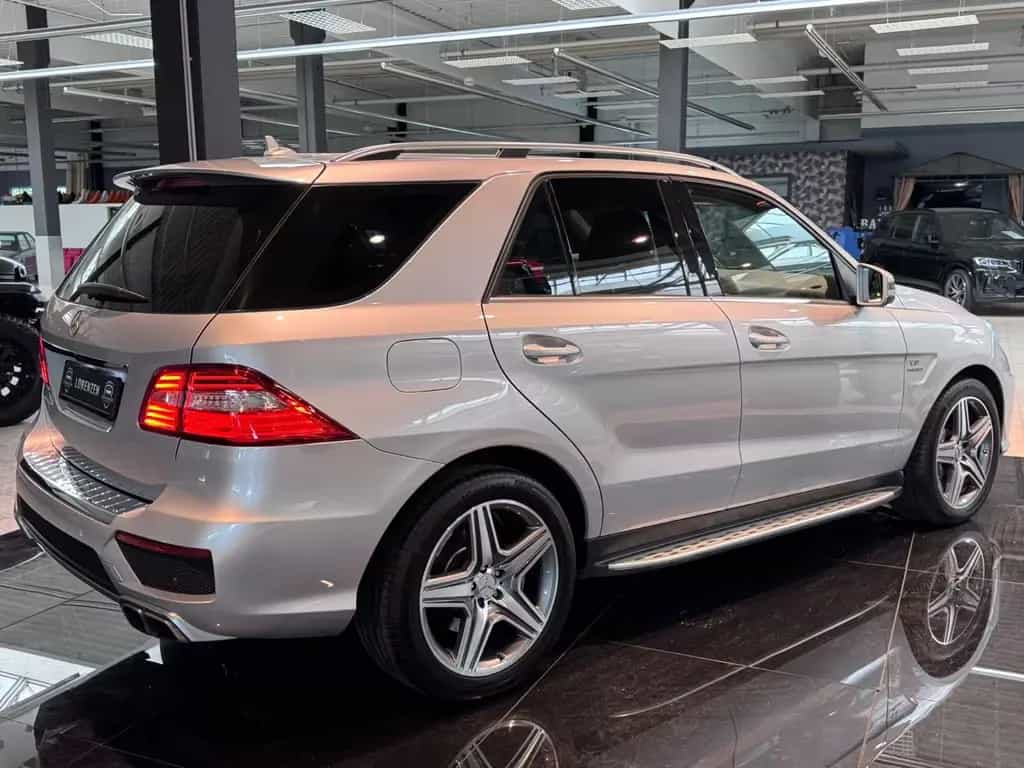 Mercedes-Benz ML 63 AMG ML63 AMG Soft Massage S-Heft Sthzg 3.Hand Export 03/2013-photo-42