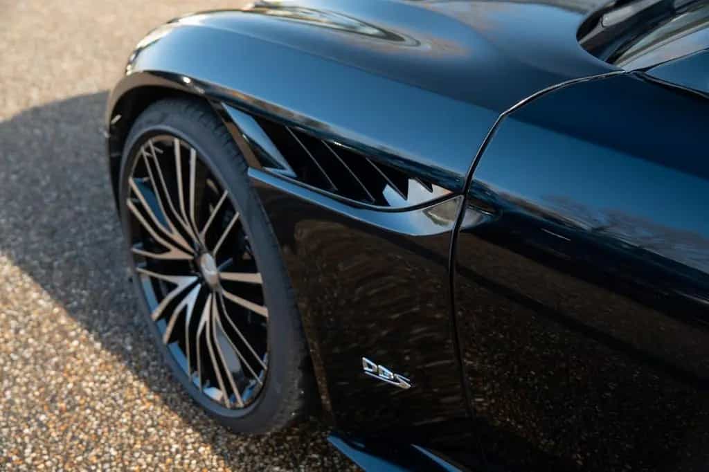 Aston Martin DBS 5.2 V12 11/2019-photo-12