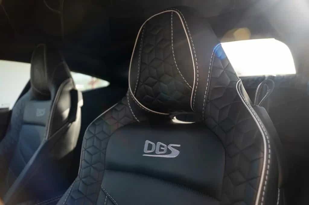 Aston Martin DBS 5.2 V12 11/2019-photo-14