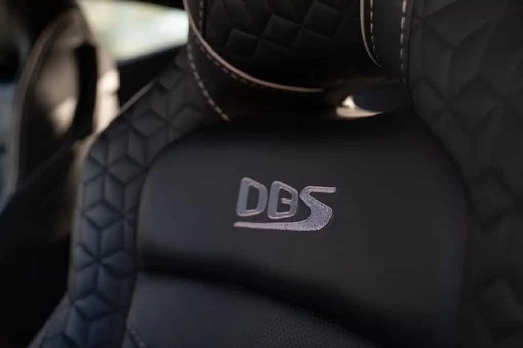 Aston Martin DBS 5.2 V12 11/2019-photo-15