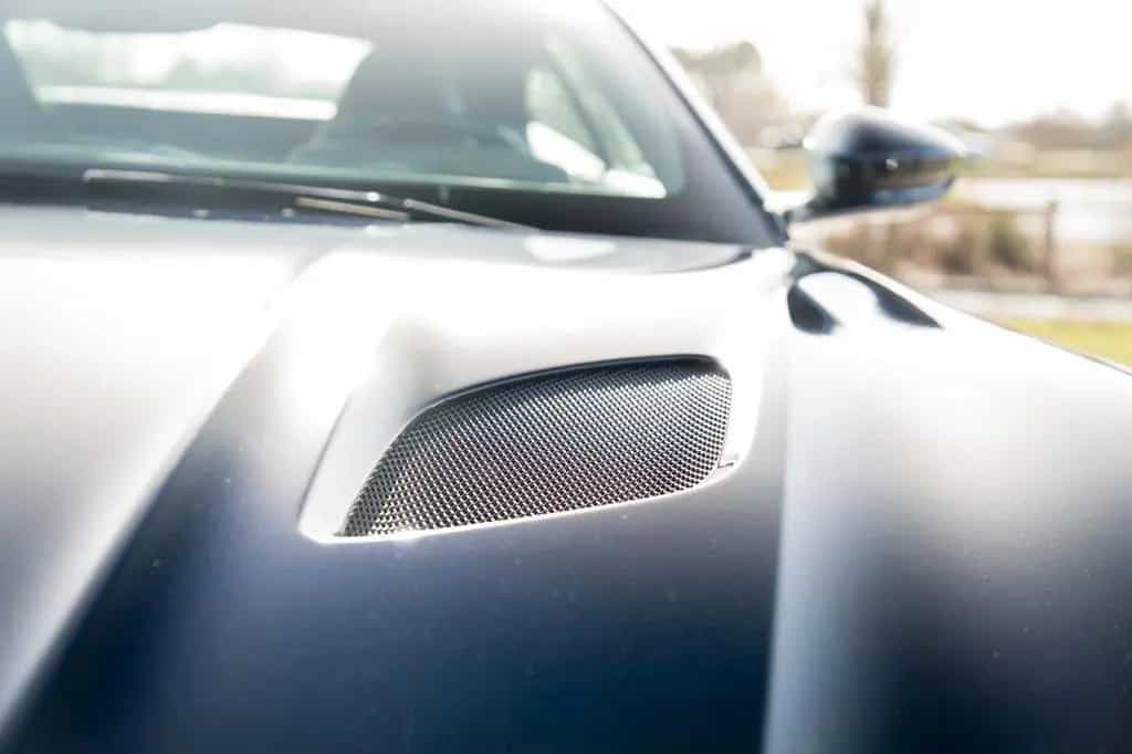 Aston Martin DBS 5.2 V12 11/2019-photo-33