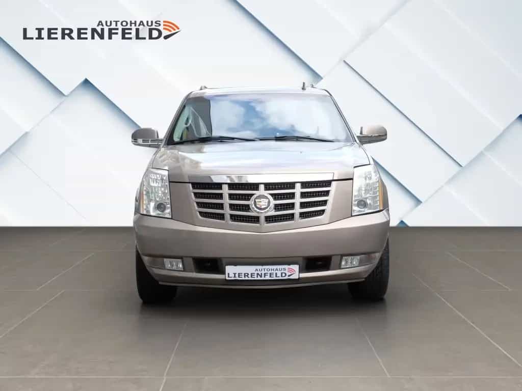 Cadillac Escalade GMT900 6.2 V8 Sport Luxury 08/2007-photo-2