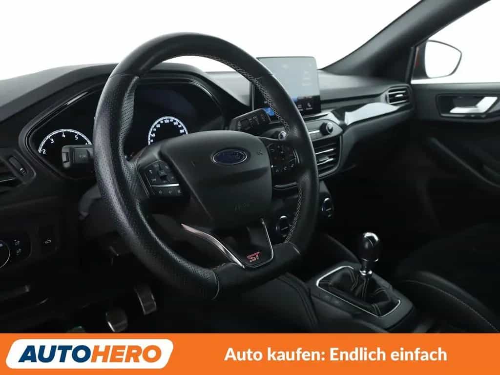 Ford Focus 2.3 EcoBoost ST*NAVI*LED*ACC*CAM*PDC*SHZ* 02/2020-photo-9