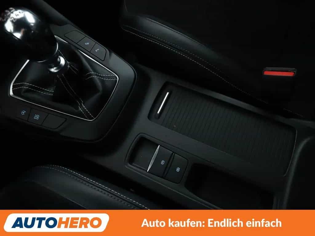 Ford Focus 2.3 EcoBoost ST*NAVI*LED*ACC*CAM*PDC*SHZ* 02/2020-photo-22