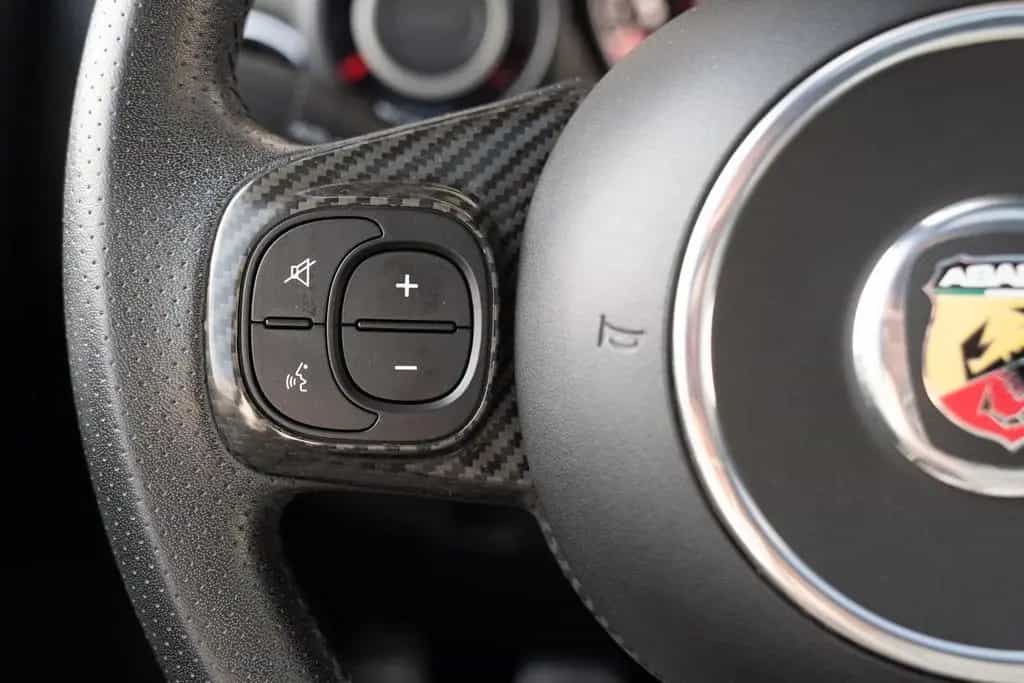Abarth 595 esseesse *BI-XENON*PANO*AKRAPOVIC*1.HD* 05/2022-photo-16