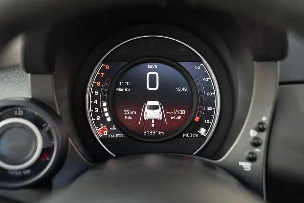 Abarth 595 esseesse *BI-XENON*PANO*AKRAPOVIC*1.HD* 05/2022-photo-17