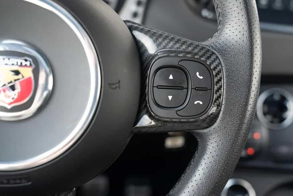 Abarth 595 esseesse *BI-XENON*PANO*AKRAPOVIC*1.HD* 05/2022-photo-18