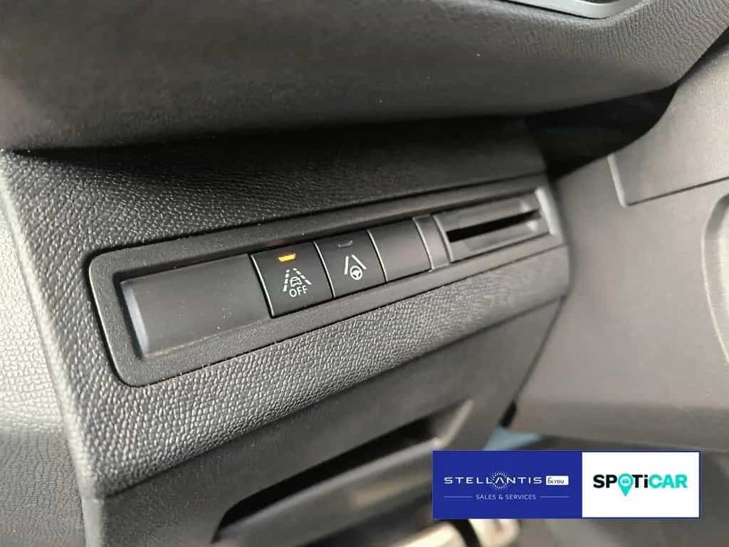 Peugeot 3008 GT PureTech 130 EAT8 ACC 3008 1.2 PureTech 11/2023-photo-12