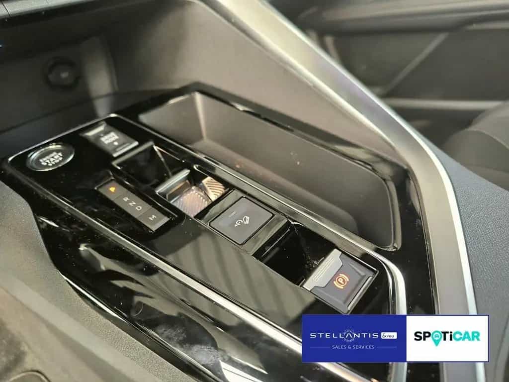 Peugeot 3008 GT PureTech 130 EAT8 ACC 3008 1.2 PureTech 11/2023-photo-14