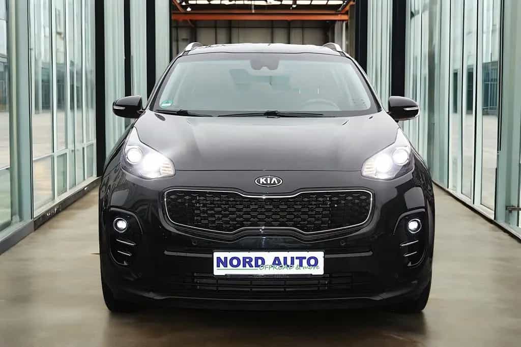 Kia Sportage 1.6GDi DREAM Leder/Navi/Cam/Tem/Pdc/Ahk 08/2017-photo-2