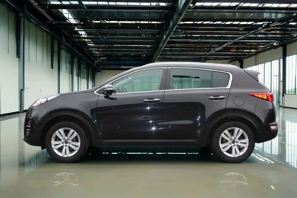 Kia Sportage 1.6GDi DREAM Leder/Navi/Cam/Tem/Pdc/Ahk 08/2017-photo-4