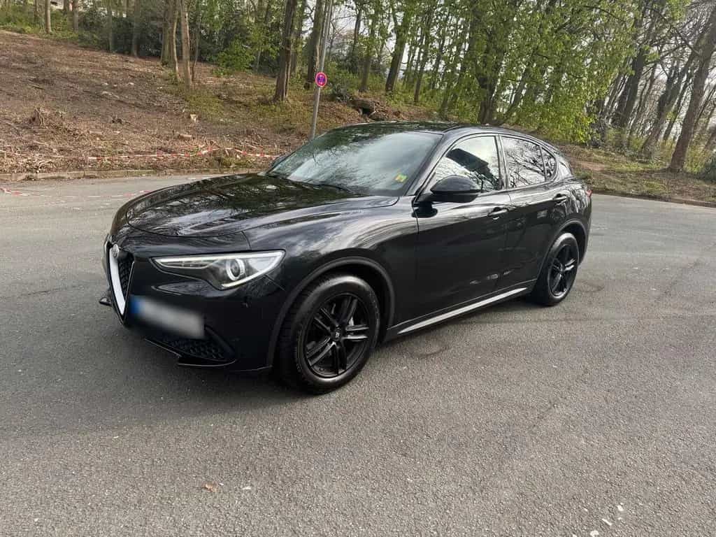 Alfa Romeo Stelvio 2,2 L 05/2019-photo-0