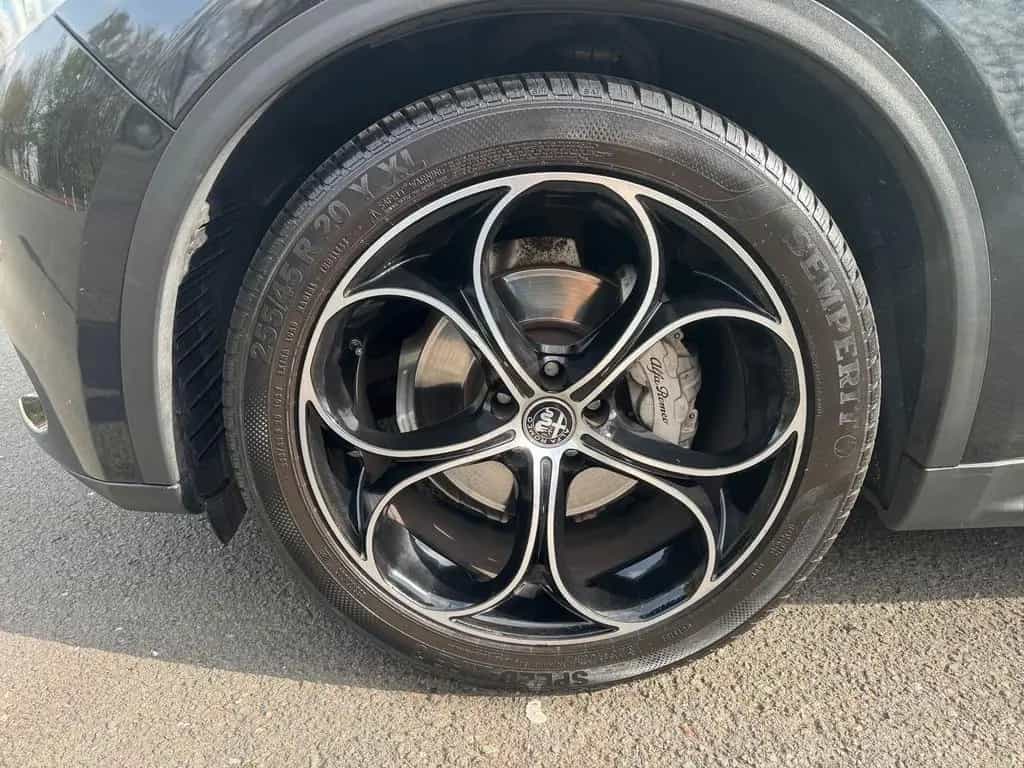 Alfa Romeo Stelvio 2,2 L 05/2019-photo-13
