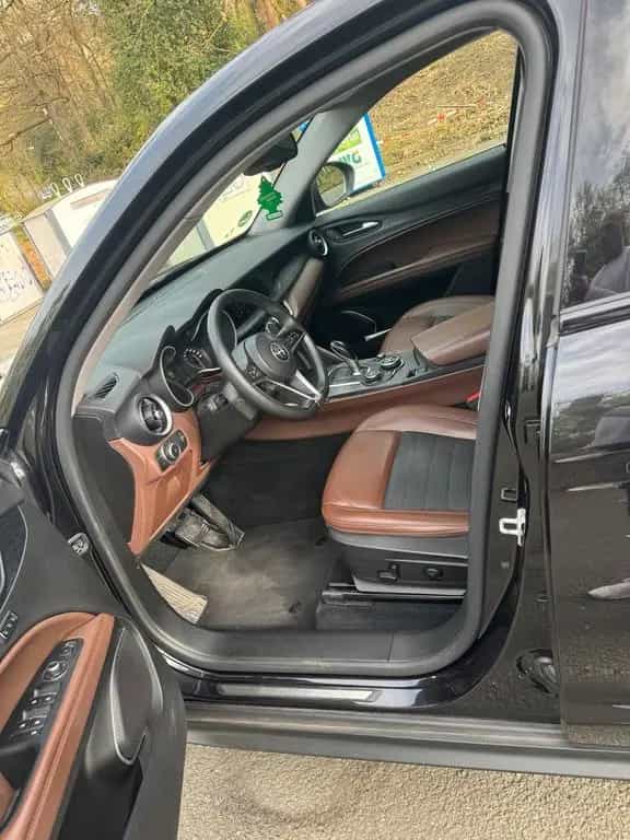 Alfa Romeo Stelvio 2,2 L 05/2019-photo-5
