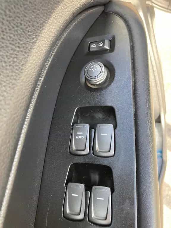 Ssangyong MUSSO Musso Grand Crystal 2.2 Xdi 4WD*Kamera*AHK 02/2023-photo-9