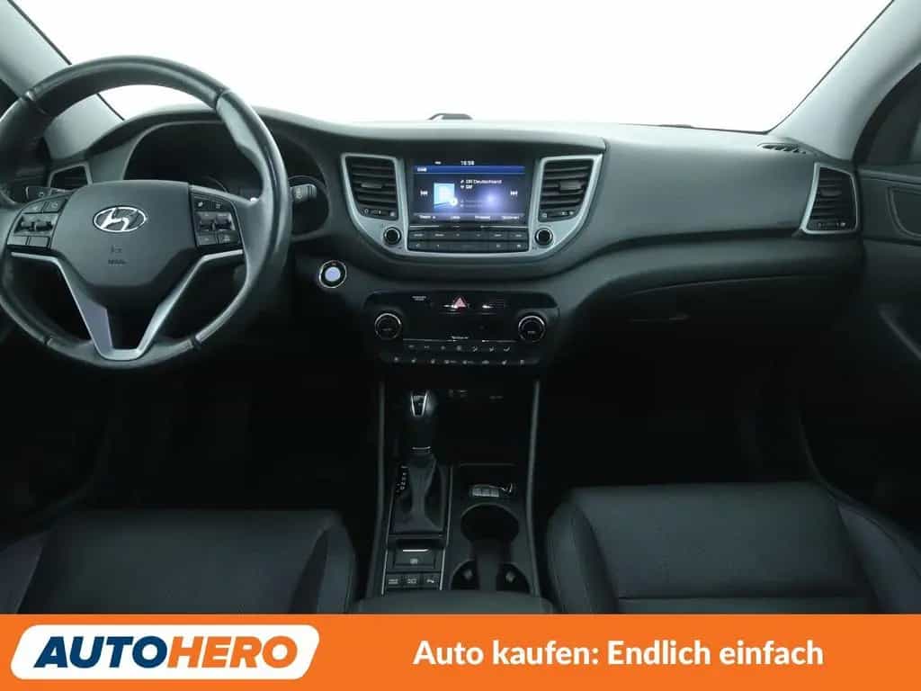 Hyundai TUCSON 2.0 CRDi Premium 4WD Aut.*NAVI*PLA*CAM* 09/2015-photo-11