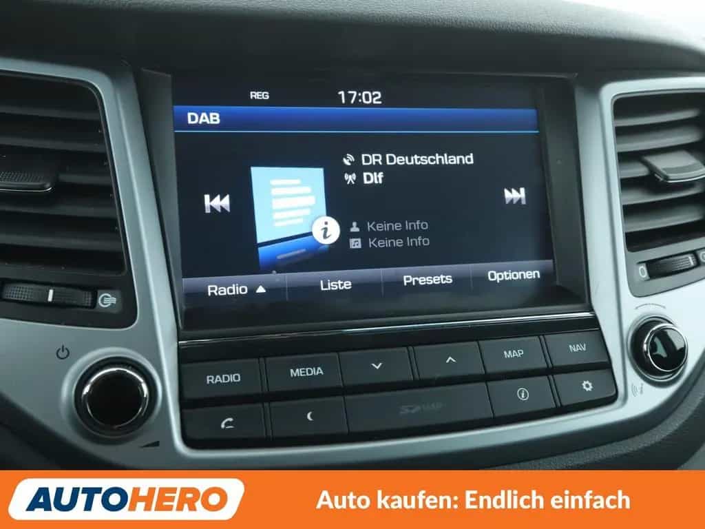 Hyundai TUCSON 2.0 CRDi Premium 4WD Aut.*NAVI*PLA*CAM* 09/2015-photo-20