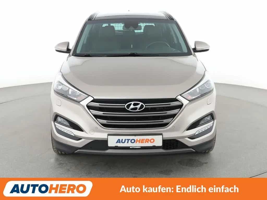 Hyundai TUCSON 2.0 CRDi Premium 4WD Aut.*NAVI*PLA*CAM* 09/2015-photo-8