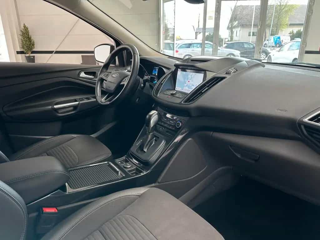 Ford Kuga 1,5 EcoBoost 4x4 Titanium Navi*Xenon* 06/2019-photo-9
