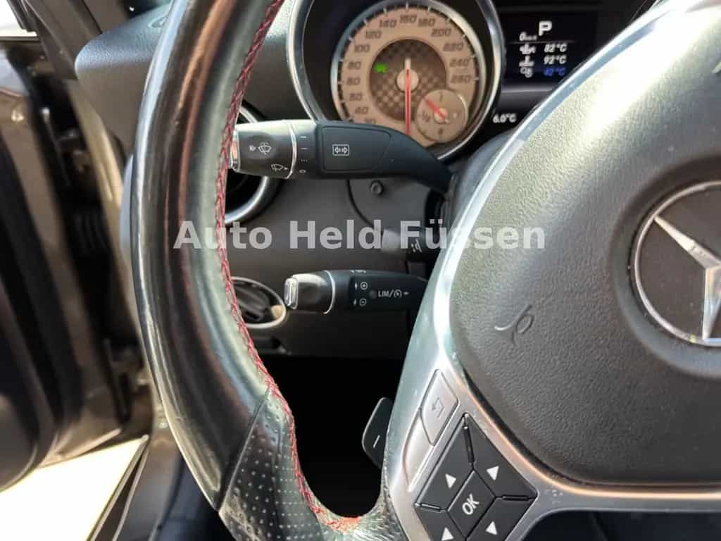 Mercedes-Benz SLK 350 Roadster AMG Aut Navi Leder Shz Temp 01/2015-photo-16