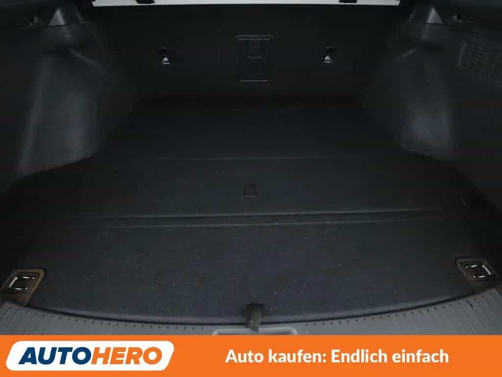 Hyundai i30 1.5 T-GDI Mild-Hybrid N Line Aut.*NAVI*LED* 09/2022-photo-17