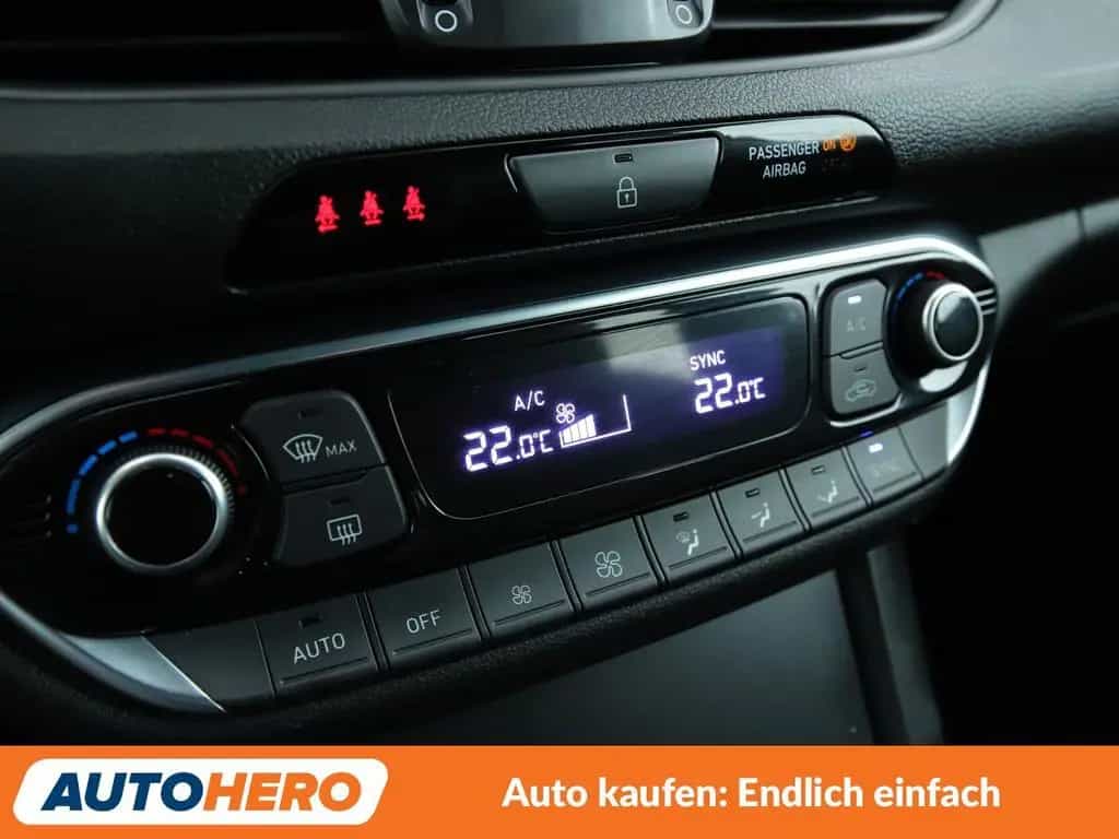 Hyundai i30 1.5 T-GDI Mild-Hybrid N Line Aut.*NAVI*LED* 09/2022-photo-23