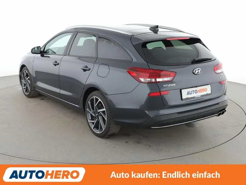 Hyundai i30 1.5 T-GDI Mild-Hybrid N Line Aut.*NAVI*LED* 09/2022-photo-3