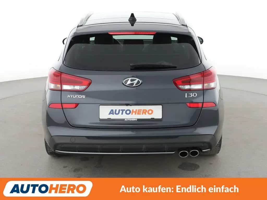 Hyundai i30 1.5 T-GDI Mild-Hybrid N Line Aut.*NAVI*LED* 09/2022-photo-4
