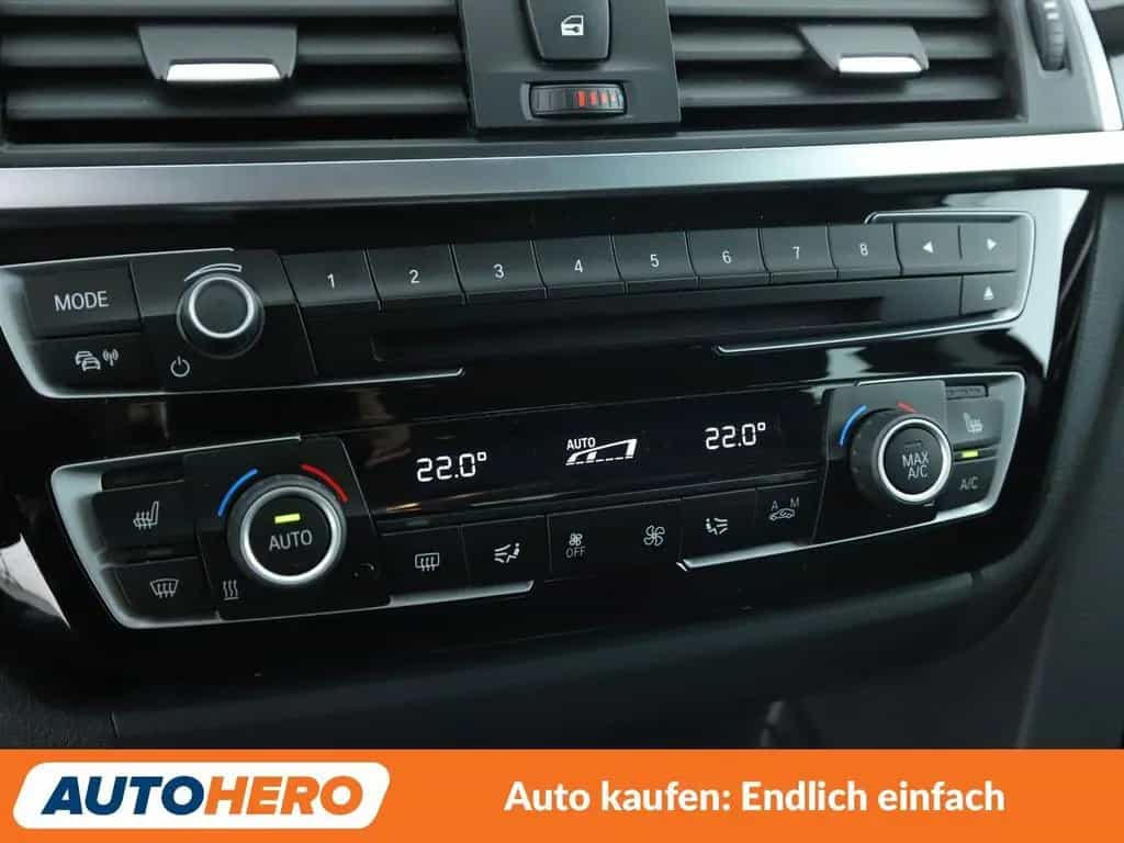 BMW 3 Series 330i GT Sport Line Aut.*NAVI*HUD*LED*ACC* 11/2016-photo-21