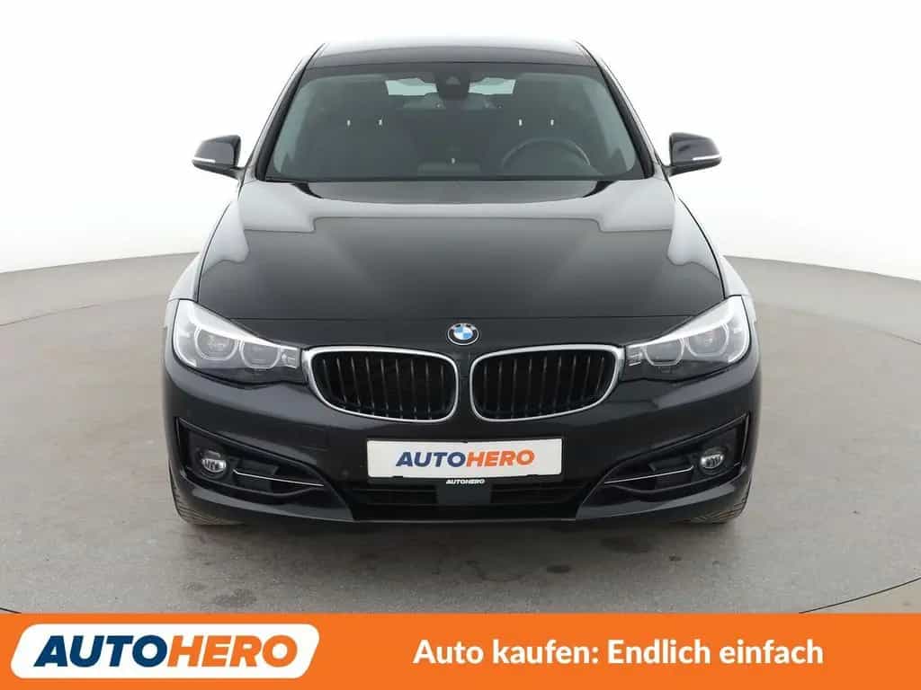 BMW 3 Series 330i GT Sport Line Aut.*NAVI*HUD*LED*ACC* 11/2016-photo-8