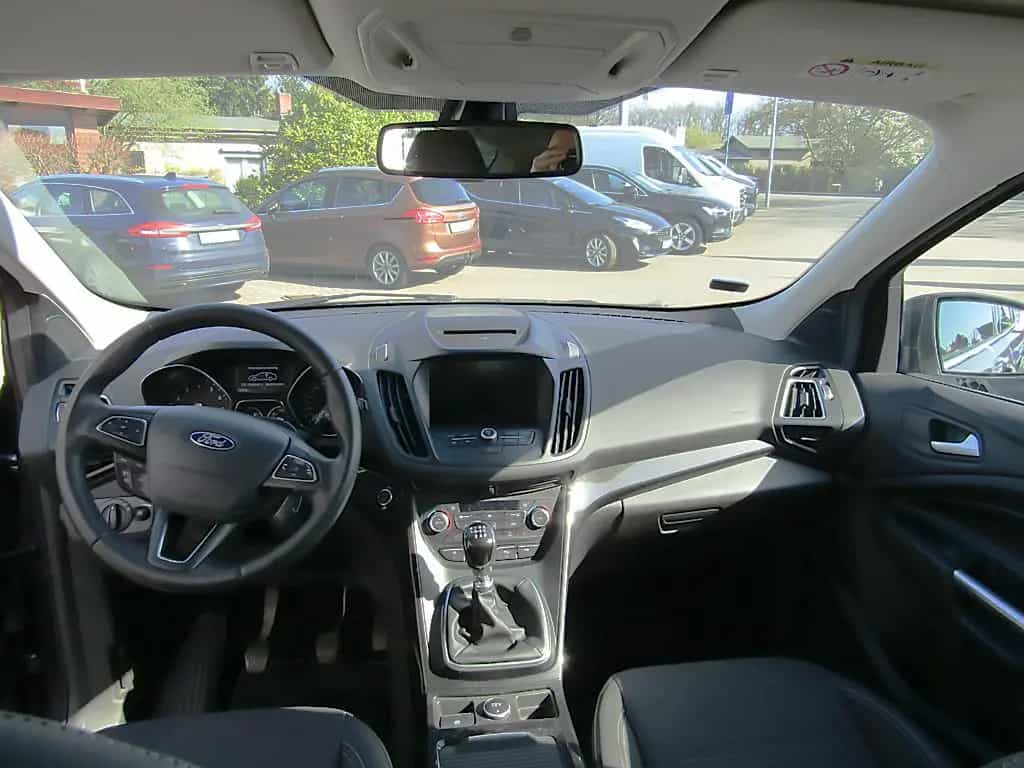 Ford Kuga 1.5 EcoBoost Titanium 4x2 NAVI 04/2019-photo-10