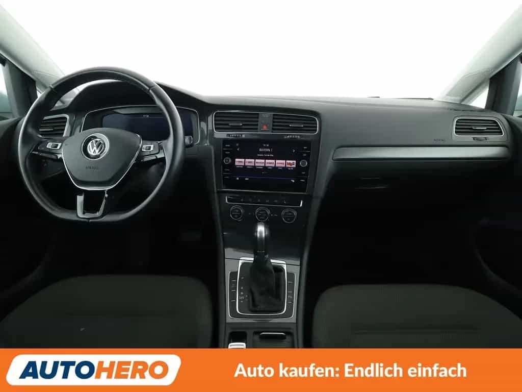 Volkswagen Golf VII 1.4 TSI Comfortline BM Aut.*NAVI*LED* 11/2017-photo-11